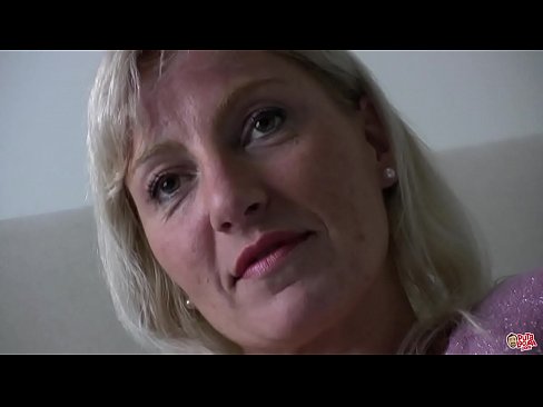 ❤️ Ibu kita kabeh bajingan ... Lady, nindakake dhewe! ❤❌ Porno ing jv.hentai-id.ru